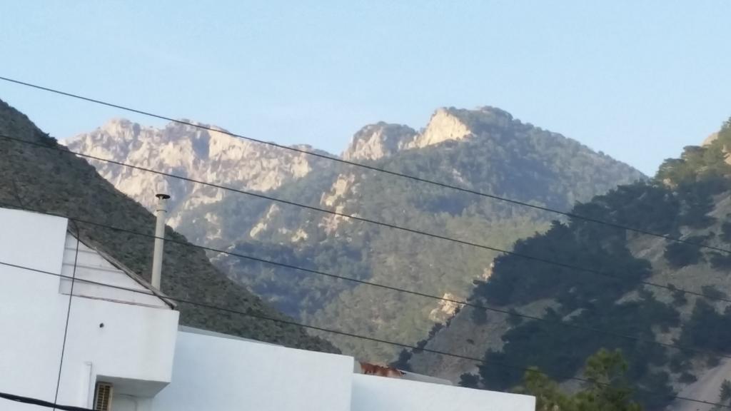 Tarra Hotel Ayía Roúmeli Ruang foto