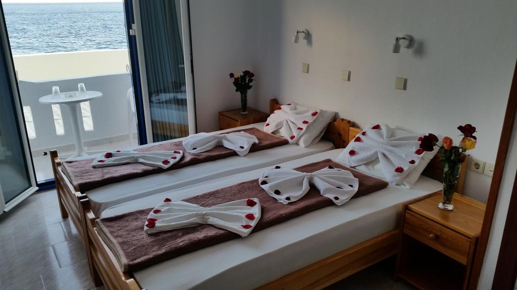 Tarra Hotel Ayía Roúmeli Ruang foto